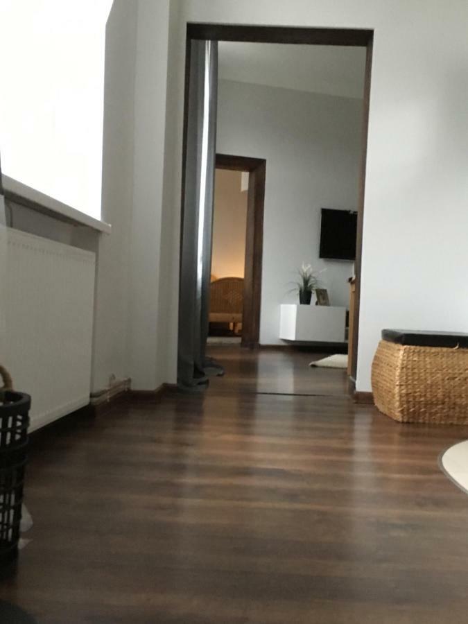 Marzec Apartamenty Gniezno Exterior foto