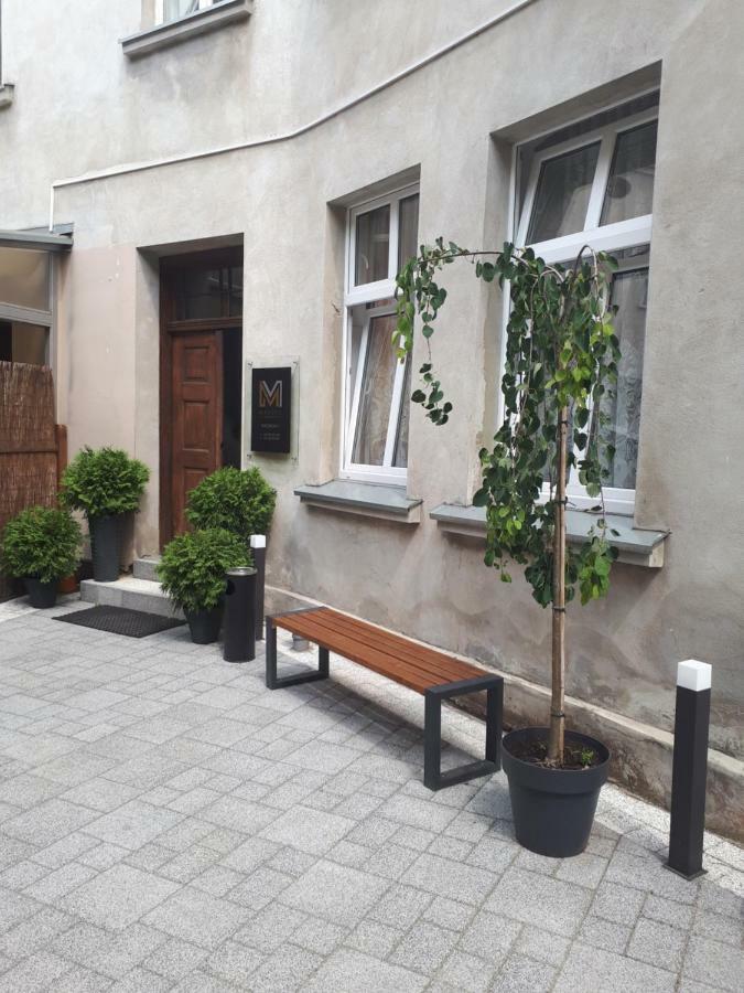 Marzec Apartamenty Gniezno Exterior foto