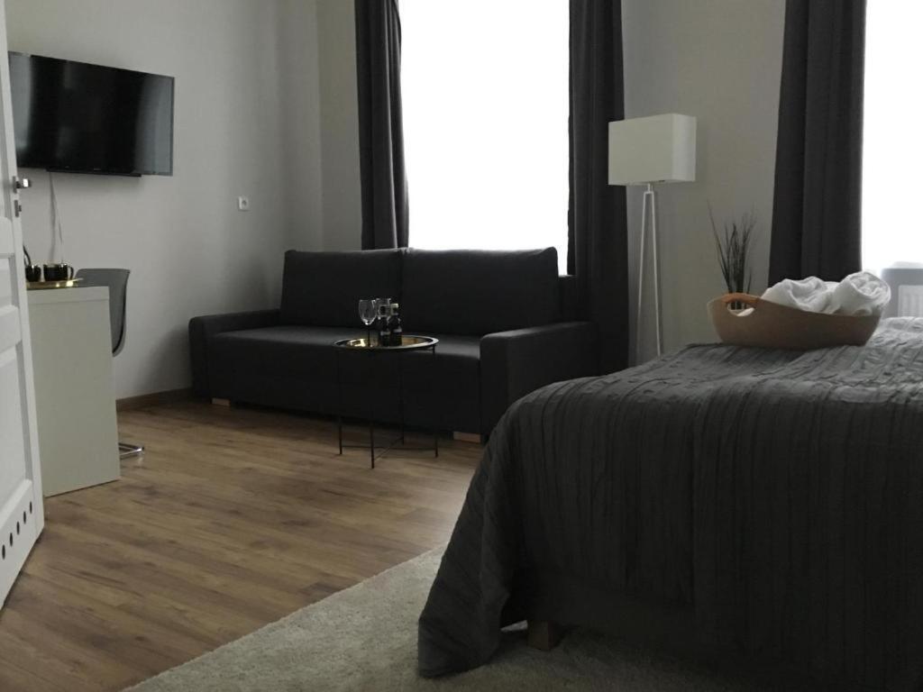 Marzec Apartamenty Gniezno Exterior foto